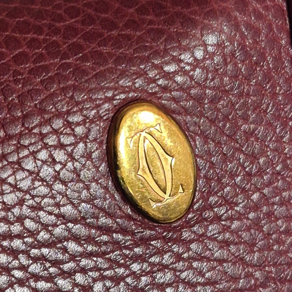 Elegant cartier Leather crossbody Bag - Picture 13 of 16